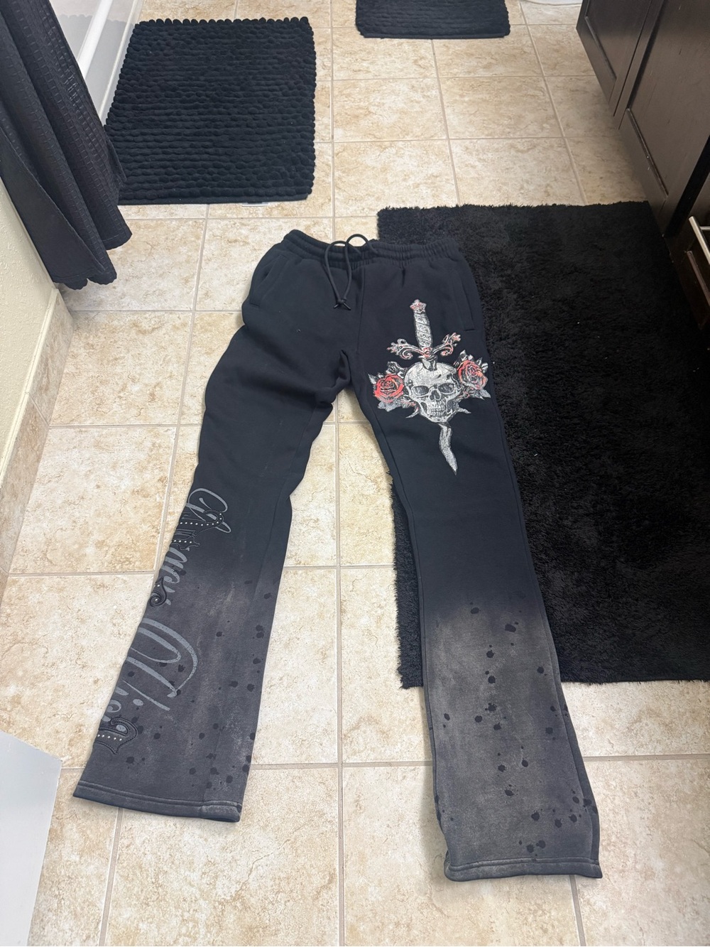 SmokeRise Black Sweatpants with Elastic Waist
